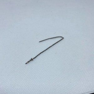 Tiny Nail Chain Earring​ 925 silver